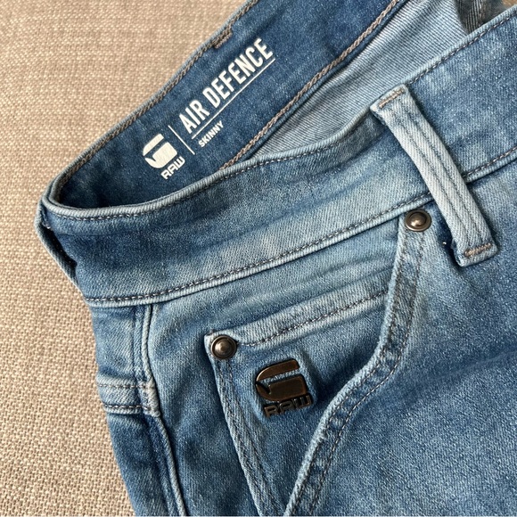 *SOLD* AIR DEFENCE ZIP SKINNY JEANS - Picture 3 of 6